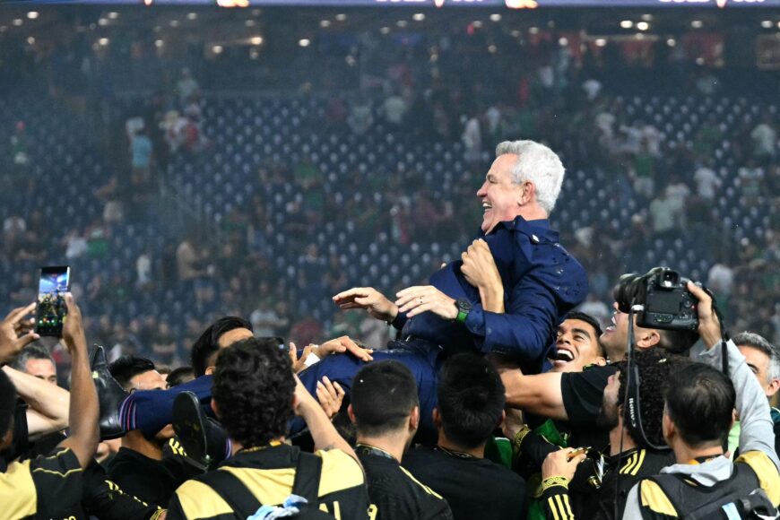 Javier Aguirre: Primer técnico mexicano en ganar dos Copas Oro consecutivas