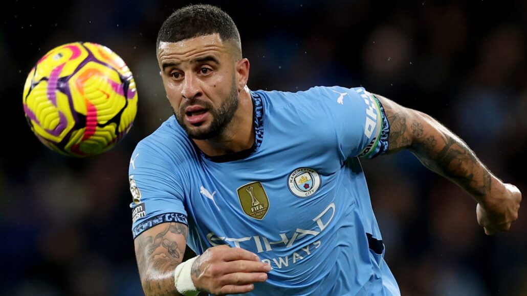 Kyle Walker sorprende al dejar Man City por Burnley, aficionados en shock