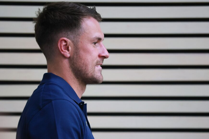Aaron Ramsey sorprende con declaración durante su presentación en Pumas