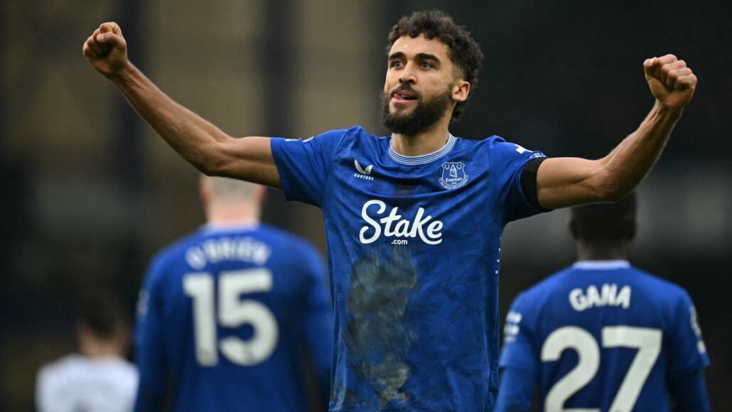 Dominic Calvert-Lewin rechaza a Man Utd y se une a club de Champions League