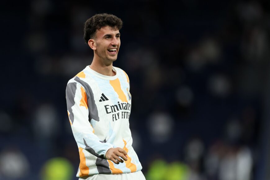 Cesc Fabregas busca fichar a defensor del Real Madrid en negociaciones actuales