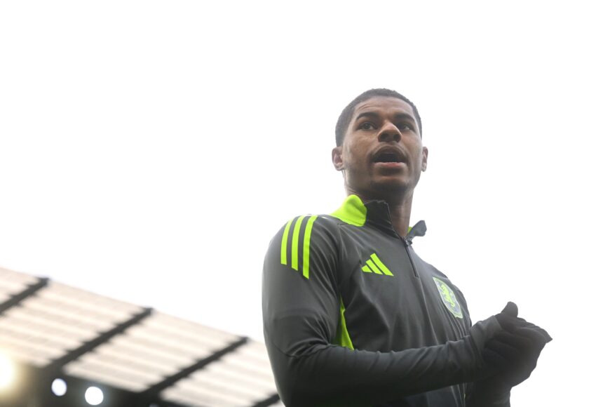 Marcus Rashford entrena solo tras regresar al Man Utd en pretemporada
