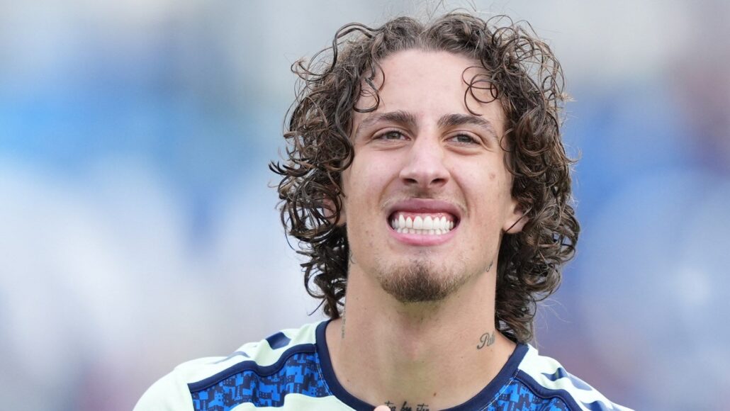 Roma listo para superar a Borussia Dortmund por delantero de Wolves