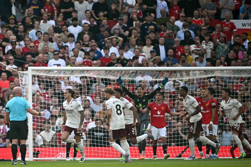 Ruben Amorim defiende a Altay Bayindir tras críticas de Man Utd sobre gol válido