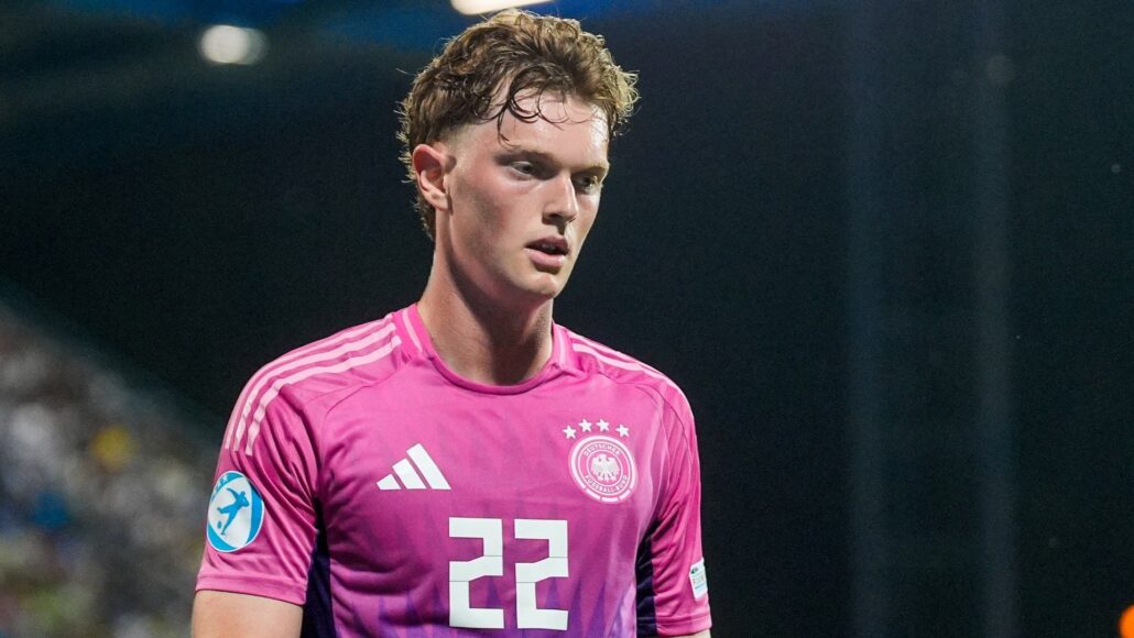 Wanner debe tener valor, director del Bayern critica antes del traspaso a PSV