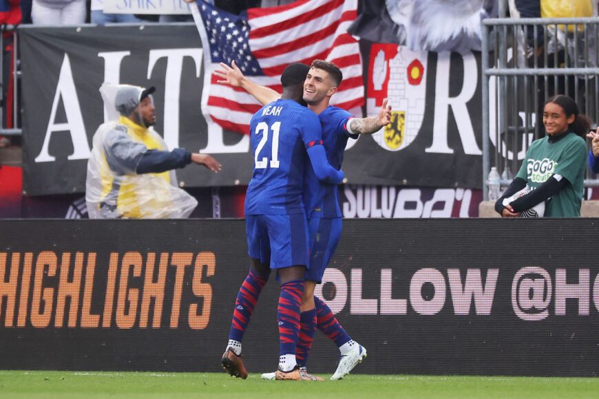 Alexi Lalas critica a Pulisic y Weah por respuesta a críticas de leyendas USMNT