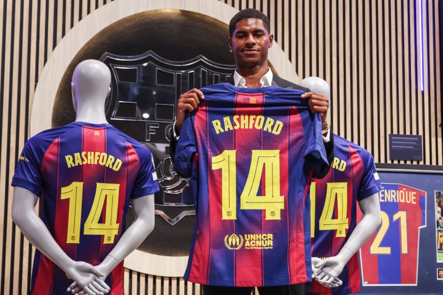 Rashford confía en que Barcelona resolverá problemas de registro y anota 100 goles