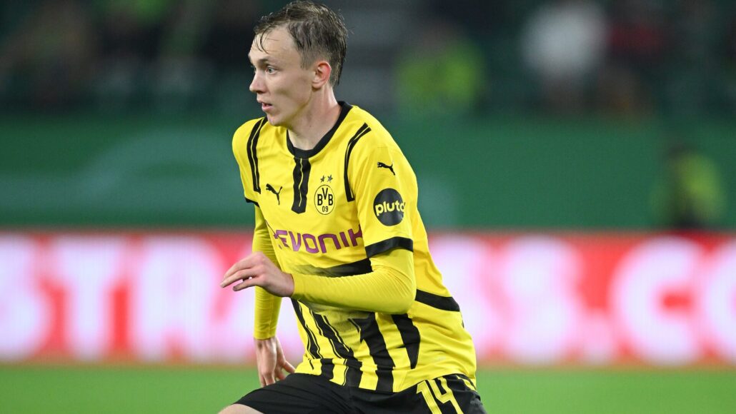 Joven estadounidense molesto con Borussia Dortmund por conflicto de transferencia