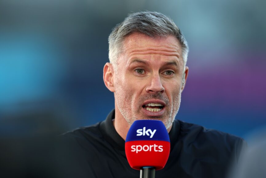 Carragher critica a Ratcliffe por mensajes confusos en el Manchester United