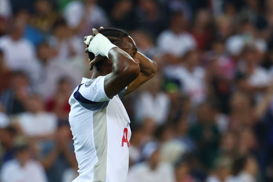 Richarlison defiende a Mathys Tel tras abuso racial en el Tottenham