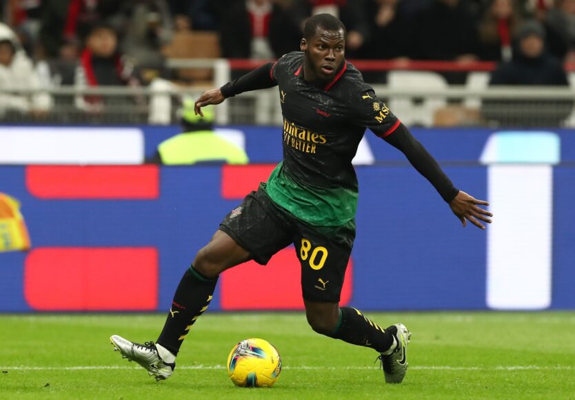 Yunus Musah: AC Milan busca ficharlo mientras Forest enfrenta competencia
