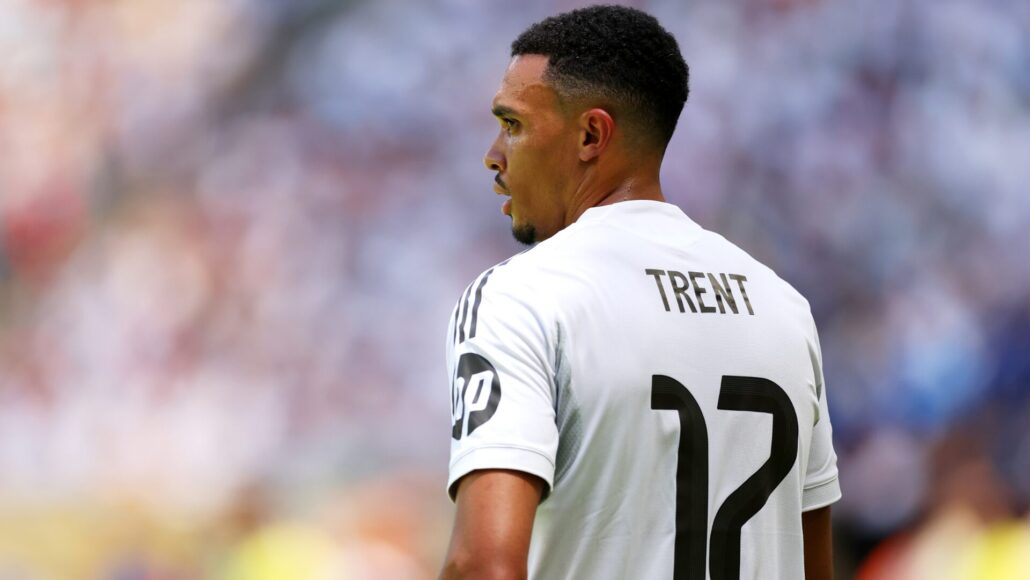 Revelan la respuesta del Real Madrid a rumores de salida de Alexander-Arnold