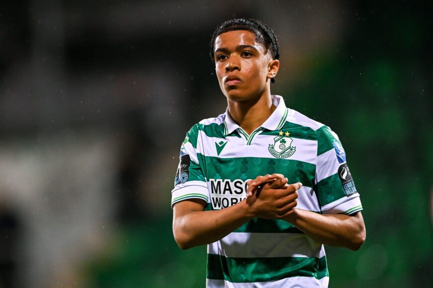 Arsenal firma acuerdo récord por la sensación irlandesa Victor Ozhianvuna