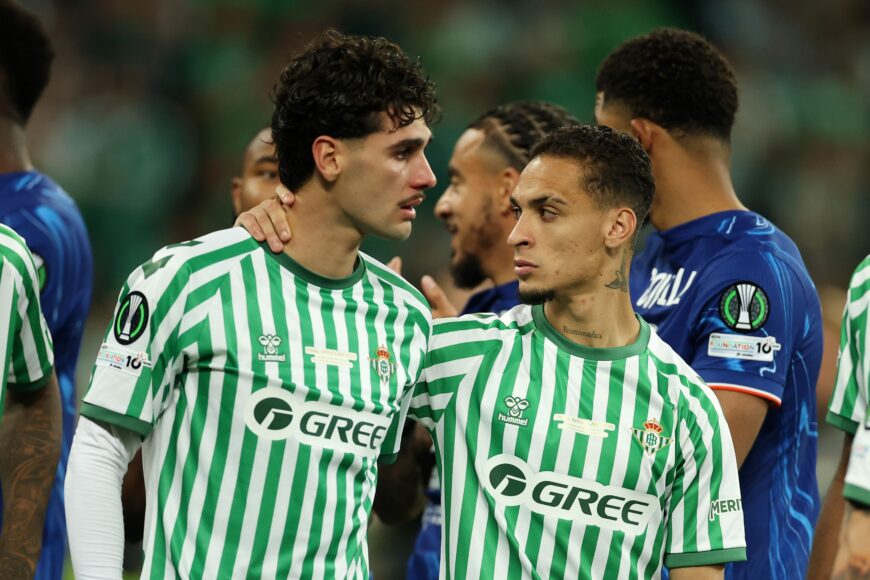 Antony relacionado con Fenerbahce pero prefiere regresar a Real Betis