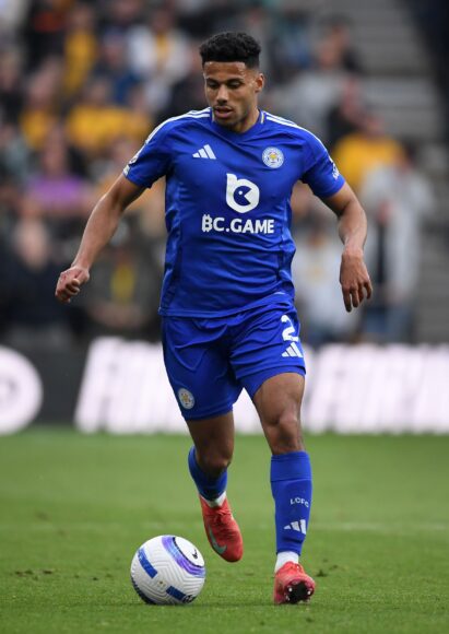 James Justin se une al Leeds como décimo fichaje para fortalecer la defensa