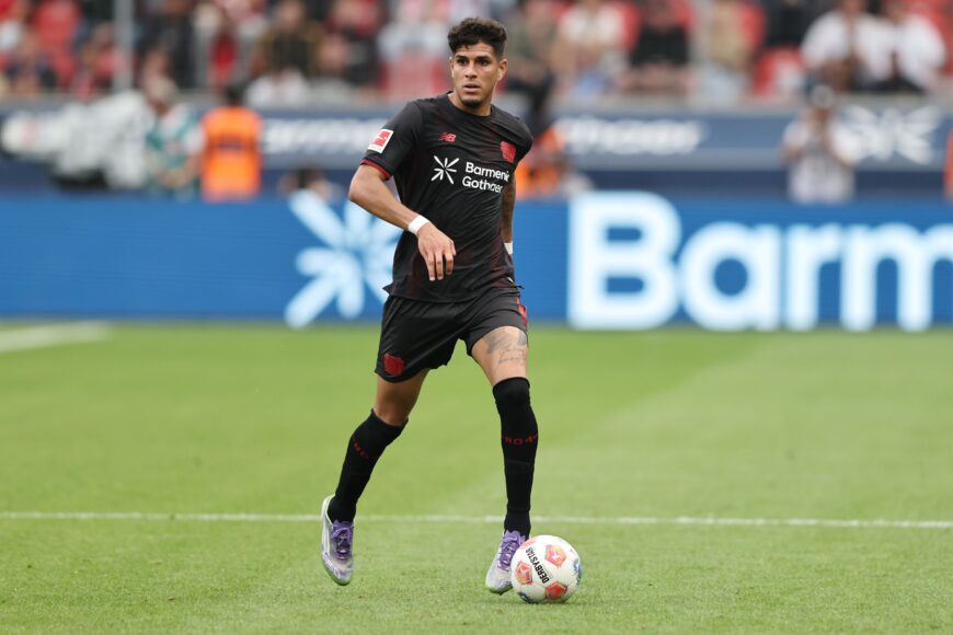 Arsenal y Bayer Leverkusen pactan préstamo por Piero Hincapié con opción de €52M