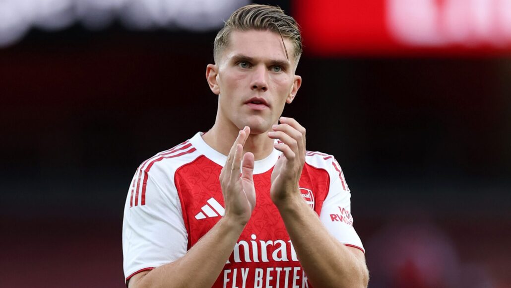 Viktor Gyokeres responde a trolls con celebración de peinados tras gol a Arsenal