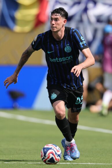 ¿Logrará Enzo Maresca su objetivo? Chelsea rechaza oferta de €50M por defensor