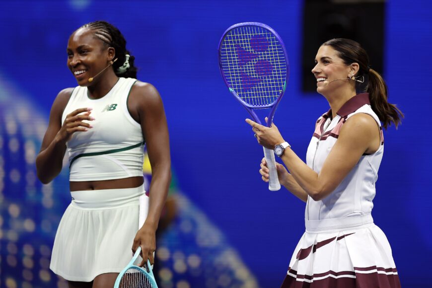 Alex Morgan y Coco Gauff deslumbran en evento de tenis en Nueva York