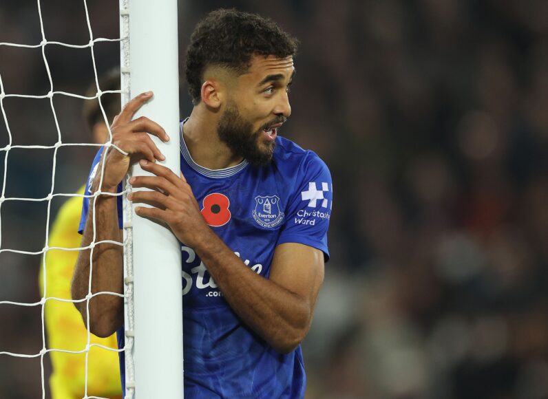 Dominic Calvert-Lewin busca transferirse a Man Utd tras despedir a su agente