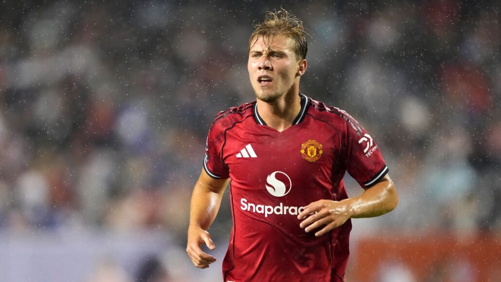 Rasmus Hojlund vuelve a ser opción para AC Milan tras fallido traspaso de Boniface