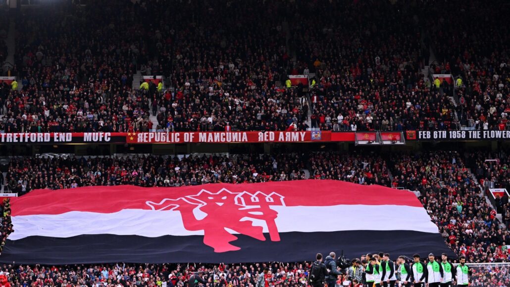 Mejoras en Old Trafford: Manchester United busca mejorar la atmósfera del estadio