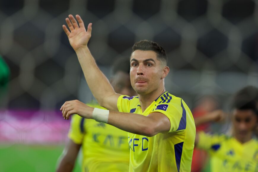 Cristiano Ronaldo y Joao Félix presentan la nueva camiseta del Al-Nassr 2025-26