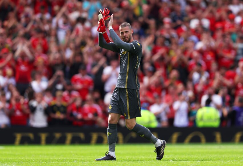 David de Gea recibe ovación en Old Trafford y regalo de Bruno Fernandes