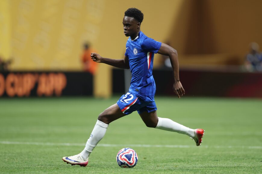 Bayern Munich busca a Tyrique George de Chelsea, pero complicaciones surgen
