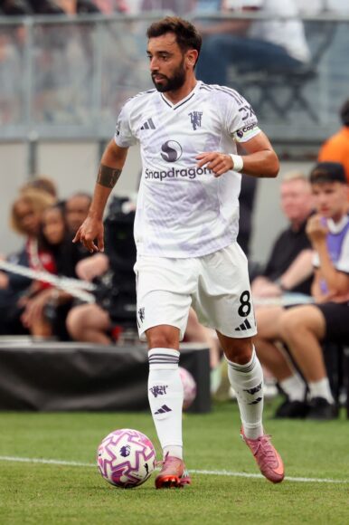 Bruno Fernandes critica a Sir Jim Ratcliffe por recortes en el Manchester United