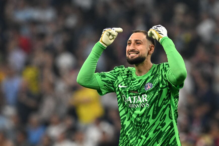 Pep Guardiola debe fichar a Gianluigi Donnarumma tras error de Trafford