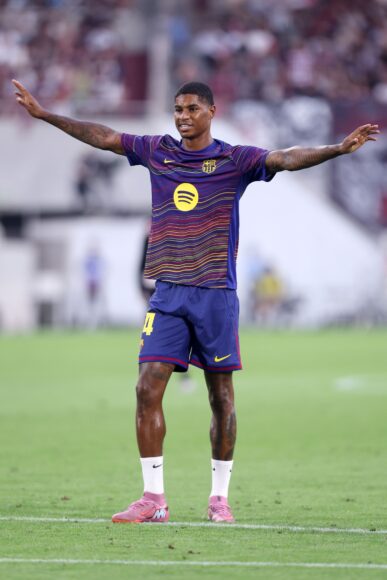Barcelona registra a Marcus Rashford y Joan Garcia antes del debut en La Liga