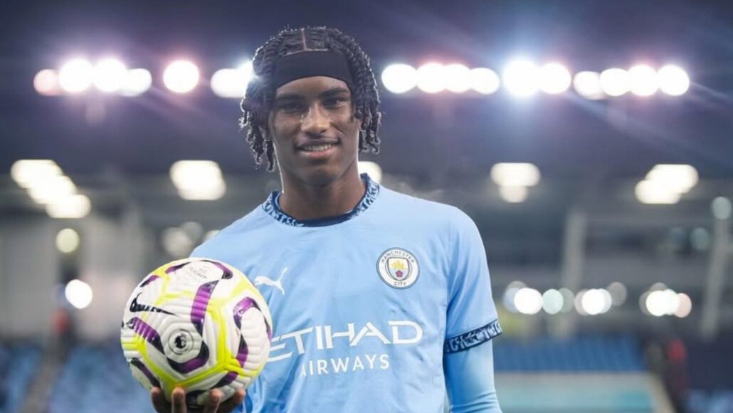 Hijo de leyenda de la Premier League se une al entrenamiento del City con Pep