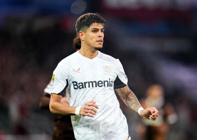 Arsenal cancela jet privado por venta de £22.5M ante frustraciones con Hincapie