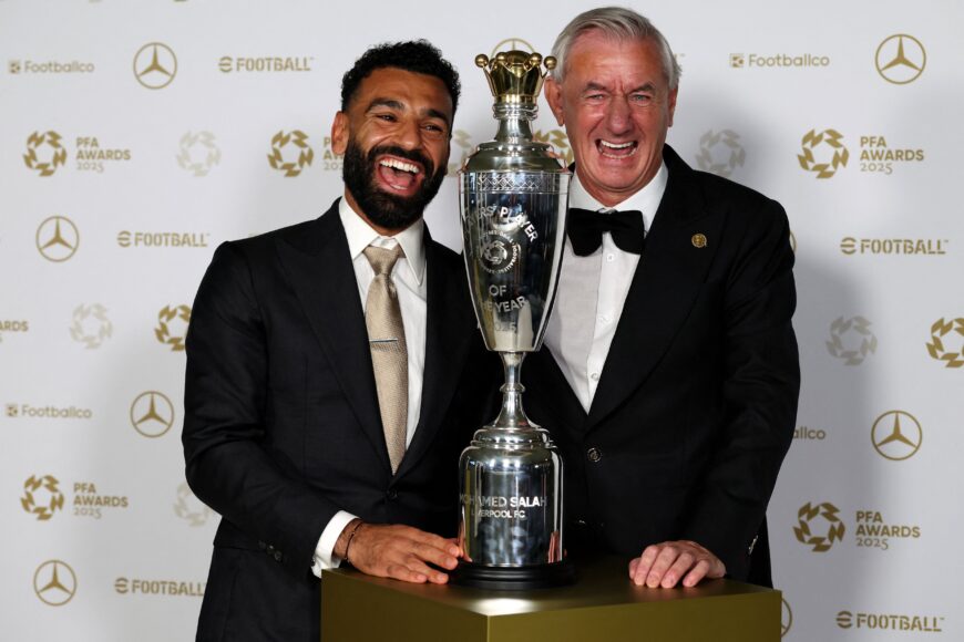 Mohamed Salah celebra su tercer premio PFA a los 33 años tras temporada histórica
