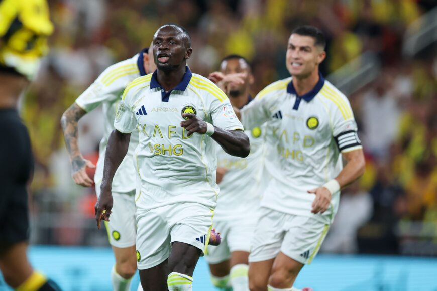 N’Golo Kante ignora a Cristiano Ronaldo antes del partido Al-Ittihad vs Al-Nassr