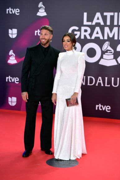 Sergio Ramos responde a burlas de Ryanair tras su inesperada carrera nueva