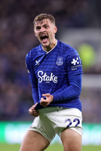 Estrella del Everton se indigna por suspensión ‘inexplicable’ tras empate de West Ham