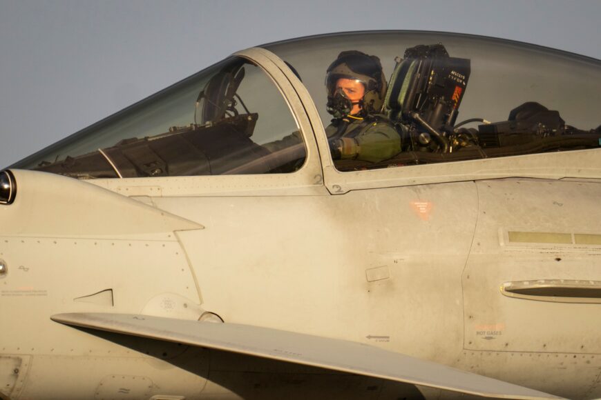¿Los pilotos de la RAF pueden ayudar a Arteta en el entrenamiento del Arsenal?