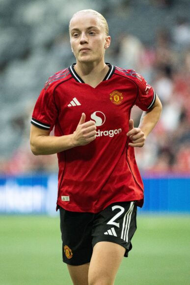 Elisabeth Terland lidera a Man Utd femenino a la Champions League histórica