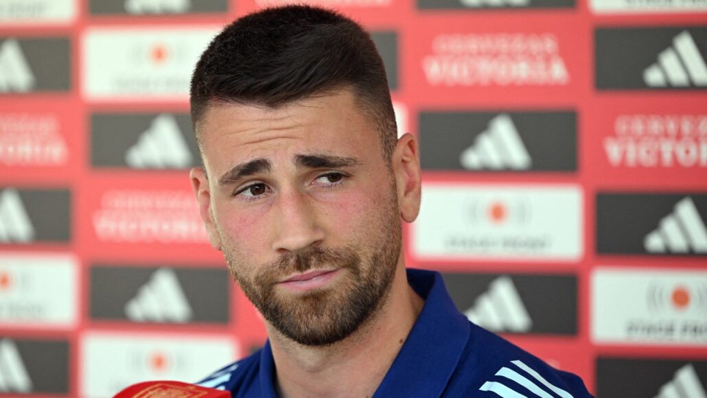 Nico Williams provoca la ira de Unai Simon por drama de transferencia en Barça