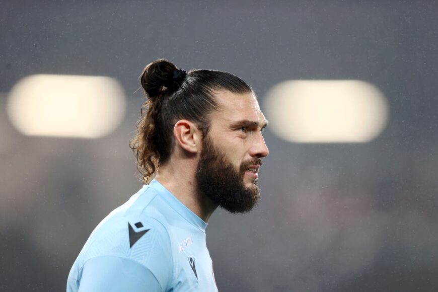 Andy Carroll y Lou Teasdale rompen otra vez tras fallidos esfuerzos por salvarse