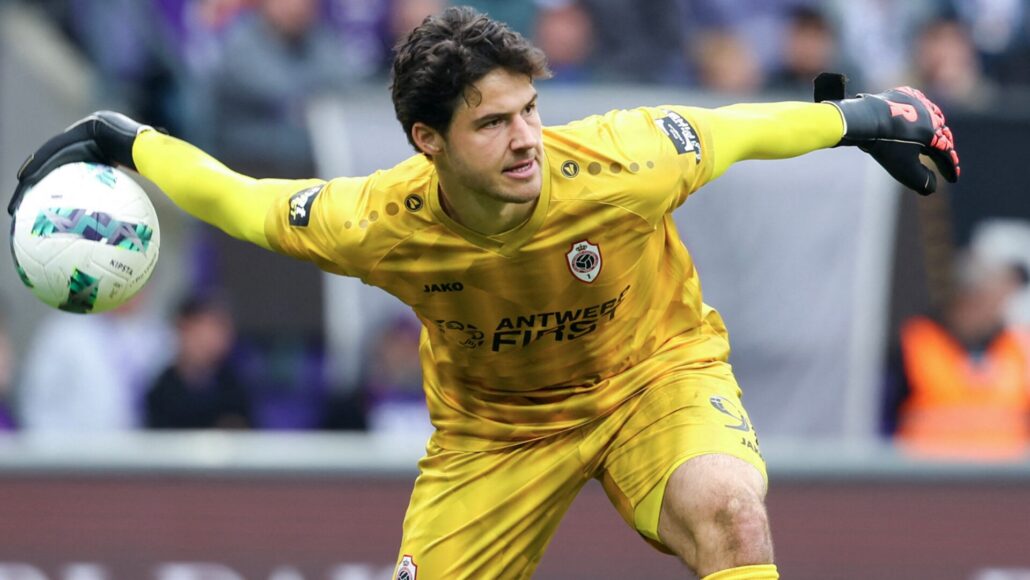 Jugadores del Man Utd deseaban la salida de Andre Onana por problemas en la portería
