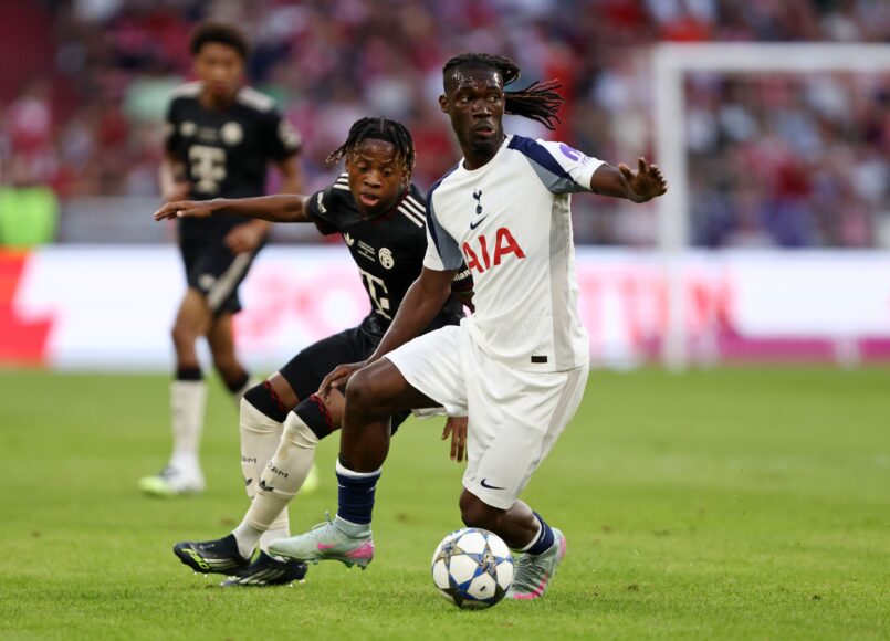 Fenerbahce explica por qué canceló fichaje de Yves Bissouma del Tottenham