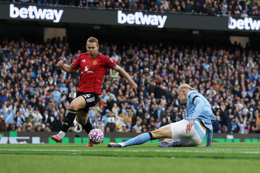 Rendimiento de jugadores del Man Utd vs Man City: Shaw decepciona en el derby