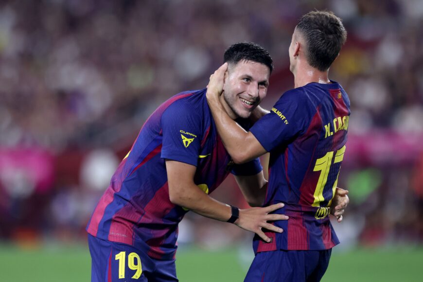 Barcelona registra a Roony Bardghji como jugador suplente por problemas financieros