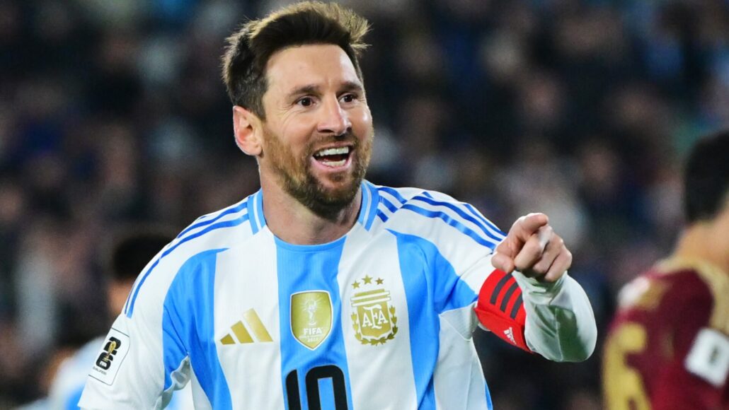 Franco Mastantuono se disculpa con Messi tras polémica en el Argentina-Venezuela