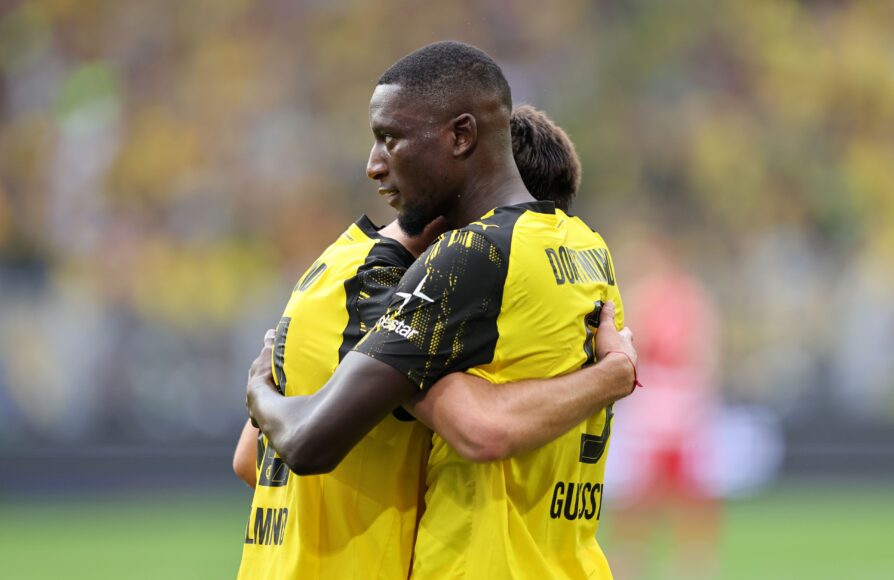 Aaron Anselmino, aclamado por su desempeño tras fichar con Borussia Dortmund
