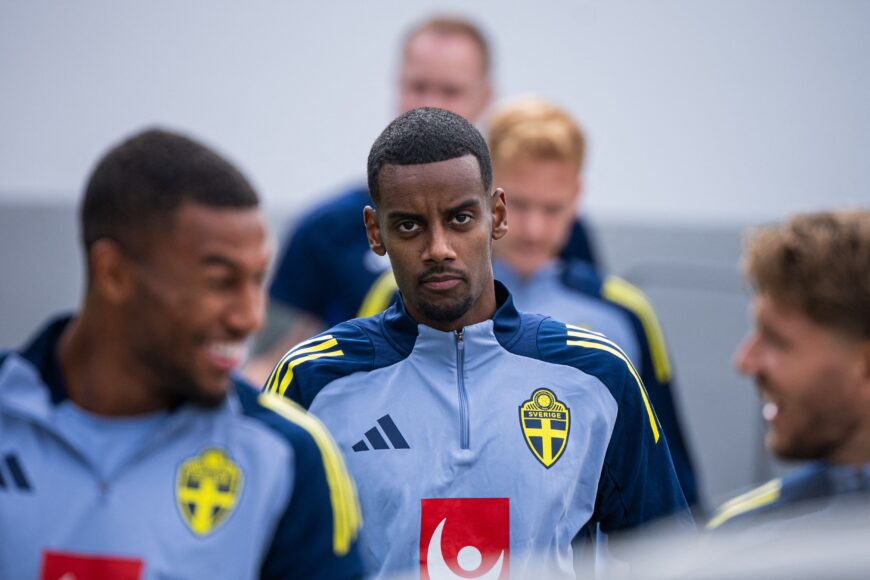 Dan Burn defiende a Magpies tras la saga de transferencia de Alexander Isak
