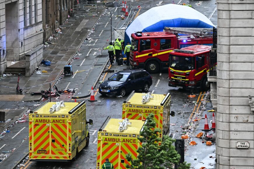 Paul Doyle se declara no culpable de 31 cargos tras atropello en desfile de Liverpool